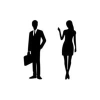 siluetas de hombres y un mujer, un grupo de en pie negocio gente, negro color aislado en blanco antecedentes vector