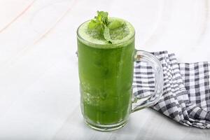 Mint, basil, spinach smoothie detox photo