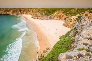 praia hacer beliche - hermosa costa y playa de algarve, Portugal foto