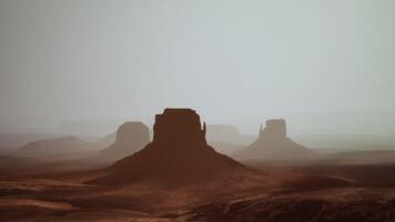 panorama con famoso Monumento Valle desde Arizona foto