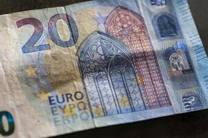 Twenty euro banknote photo