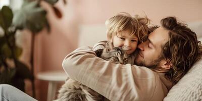 papá abrazos su hijo y gato. cuidando paternidad. familia foto de padre y niño