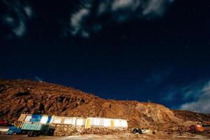 uyuni, bolivia - octubre 02, 2023 estrellado noche un sal hotel foto
