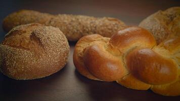 panadería concepto de hecho en casa panes pan Pastelería comida antecedentes video