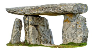 antiguo dolmen piedras en campo, cortar fuera - valores .. png