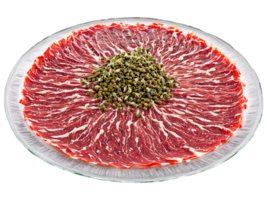 carpaccio dun plakjes van rundvlees met kappertjes en Parmezaanse kaas geserveerd Aan een transparant glas bord png