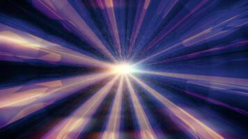 astratto animato sfondo nel il modulo di raggi divergente a partire dal il centro. video