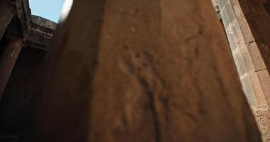 Kolonie uralt Halle im Ruinen im Pathos, Zypern. archäologisch Ausgrabungen, Tourismus, reisen, Lebensstil. hoch Qualität 4k Aufnahmen video