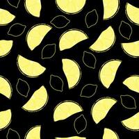 Seamless pattern with hand drawn lemon slace on black background. vector