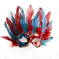 un caprichoso rojo, blanco, y azul plumado máscara aislado en un blanco antecedentes foto