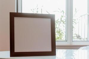 Natural Mockup Photo Paper on Wooden Table for a Realistic and Authentic Presentation, Perfect for Showcasing Designs with a Natural Feel