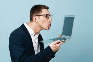 Notebook man shock stress online frustrated expression workplace manager emotion problem working photo