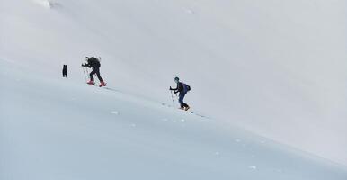 Pushing Limits on High. A Team of Experts Conquers the Backcountry photo