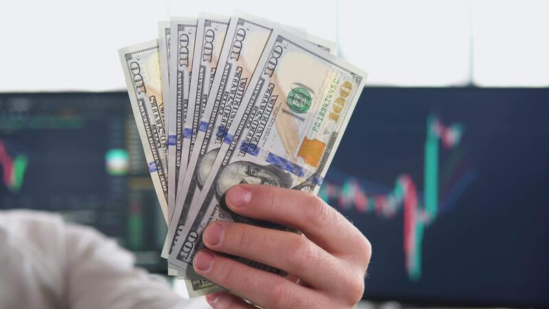 Flowing Cash into Hand