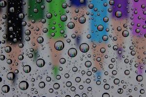 circles with pens inside and background out of focus . wallpapers with themes , backgrounds photo