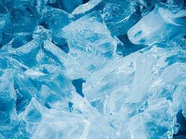 icecubes background,icecubes texture,icecubes wallpaper,ice helps to feel refreshed and cool water from the icecubes helps the water refresh your life and feel good.ice drinks for refreshment business photo