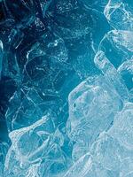 icecubes background,icecubes texture,icecubes wallpaper,ice helps to feel refreshed and cool water from the icecubes helps the water refresh your life and feel good.ice drinks for refreshment business photo