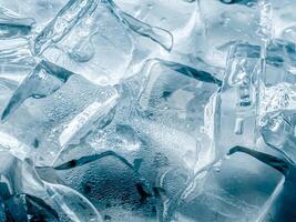 icecubes background,icecubes texture,icecubes wallpaper,ice helps to feel refreshed and cool water from the icecubes helps the water refresh your life and feel good.ice drinks for refreshment business photo