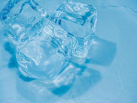 icecubes background,icecubes texture,icecubes wallpaper,ice helps to feel refreshed and cool water from the icecubes helps the water refresh your life and feel good.ice drinks for refreshment business photo