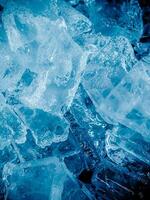 icecubes background,icecubes texture,icecubes wallpaper,ice helps to feel refreshed and cool water from the icecubes helps the water refresh your life and feel good.ice drinks for refreshment business photo