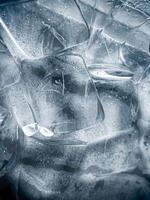 icecubes background,icecubes texture,icecubes wallpaper,ice helps to feel refreshed and cool water from the icecubes helps the water refresh your life and feel good.ice drinks for refreshment business photo