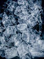icecubes background,icecubes texture,icecubes wallpaper,ice helps to feel refreshed and cool water from the icecubes helps the water refresh your life and feel good.ice drinks for refreshment business photo