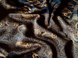 The patterns on traditional Batik, presenting visual and philosophical The patterns on traditional Batik, presenting visual and philosophical photo