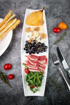 clasificado frutas, uva nueces, tocino y Rúcula, parte superior ver foto