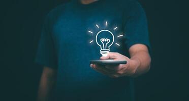 Individuals use creative ideas after being inspired by searching for information on the internet, ideas, management, and digital transformation. internet of things, big data, big data, data search photo