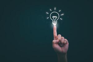 Individuals use creative ideas after being inspired by searching for information on the internet, ideas, management, and digital transformation. internet of things, big data, big data, data search photo