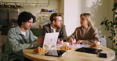 Freelancer Web Designer And Customers Meeting In Cafeteria For Discussing Order And New Website video