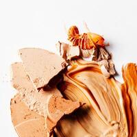aplastada maquillaje productos - belleza y productos cosméticos estilizado concepto foto