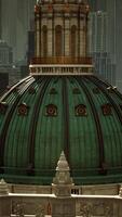 Behold the awe-inspiring sight of a towering skyscraper in New York video