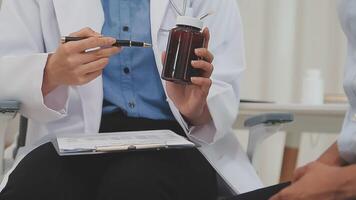 Urologists advise patients about prostate problems. Treatment of cancers of the urinary tract and male reproductive organs The concept of men's health problems video