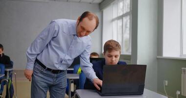 Modern School And Optional Classes For Smart Children, Computer Science Lessons video