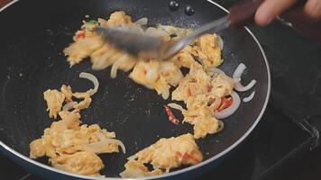 steaming mixed vegetables in the wok, asian style cooking vegetarian and healthy, selected focus, narrow depth of field video