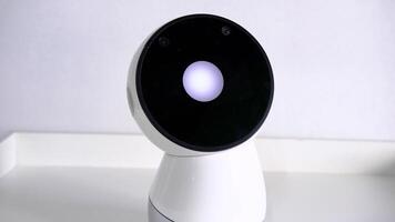 Robot Jibo. Designed to help in any business. Can see, hear and speak. video