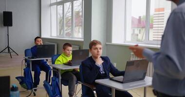 Teacher Speaking In Computer-Based Class, Programming Classes For Teenagers, Modern Technology video
