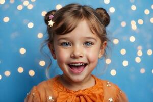 retrato de un sonriente pequeño niña con azul ojos y un arco en su pelo foto