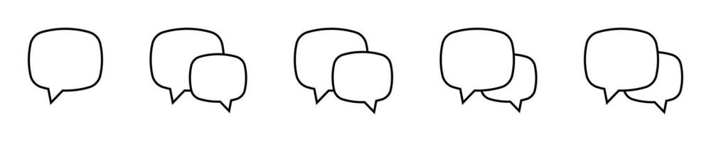 Chat icon. Talk bubble speech icon. Dialogue balloon icon. vector