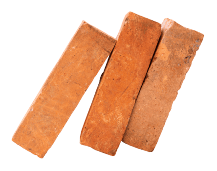 lato Visualizza di vecchio arancia o rosso mattoni nel pila isolato con ritaglio sentiero nel file formato png