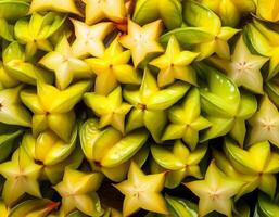 Photo star fruit, a fruit that tastes sour, and is rich in health benefits.