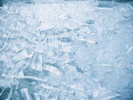 icecubes background,icecubes texture,icecubes wallpaper,ice helps to feel refreshed and cool water from the icecubes helps the water refresh your life and feel good.ice drinks for refreshment business photo