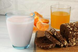 Cereal bread for healthy eating. Black bread for breakfast. photo
