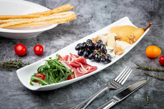 clasificado frutas, uva nueces, tocino y Rúcula, parte superior ver foto