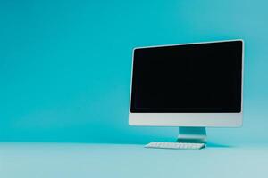 Desktop computer mockup with blank screen on screen display background photo
