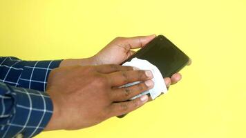 cleaning mobile phone display for preventing virus video