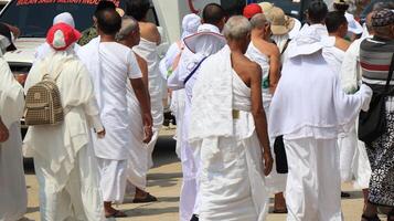 Indonesian pilgrims are preparing to carry out various activities of the pilgrimage photo