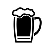 Beer in glass mug, pint alcohol with foam, black empty icon. Cold relax drink on holiday, in bar. Minimal simple design. illustration vector