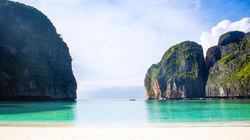 Beautiful landscape of the Maya Bay in the Phi Phi Islands, Thailand photo